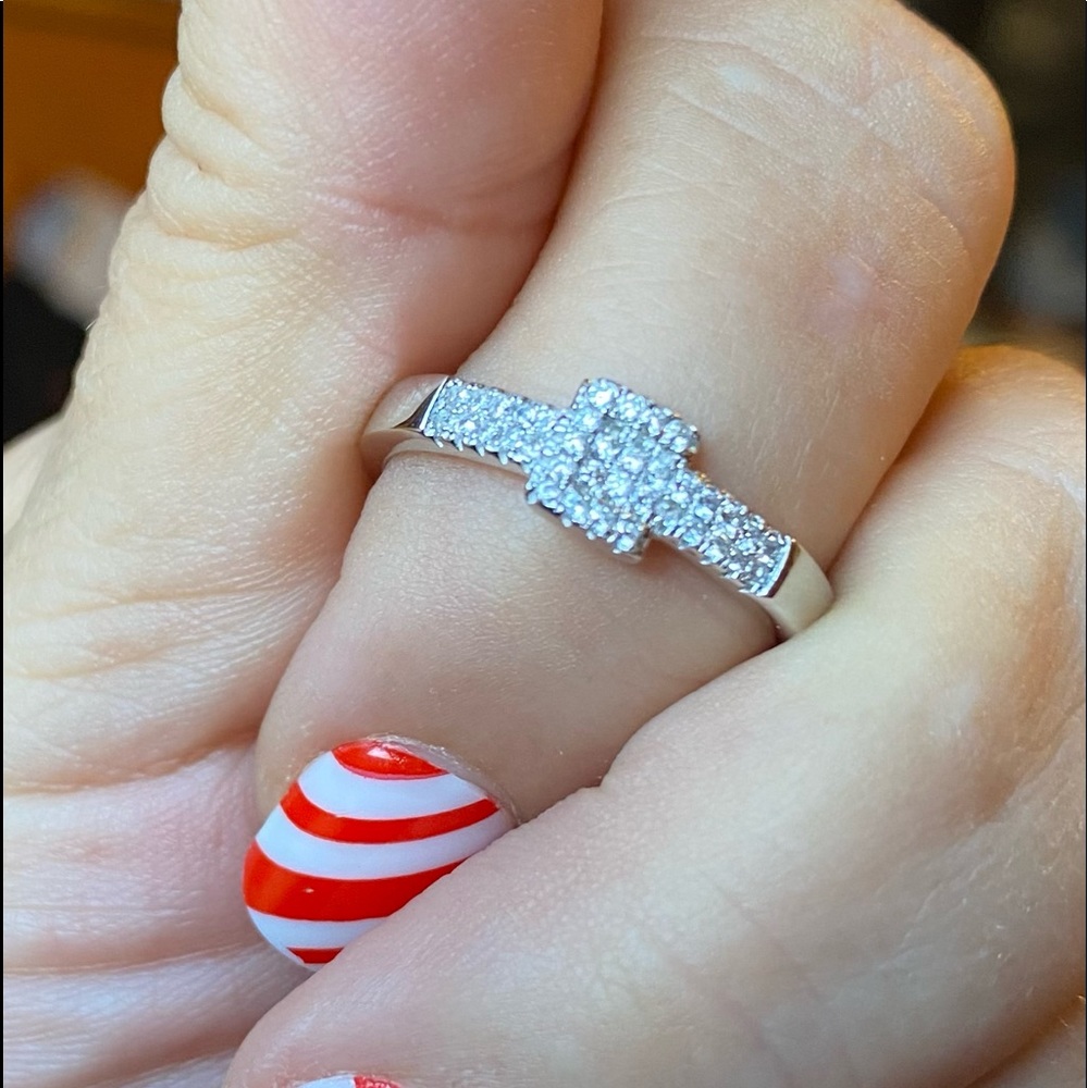 Cubic Zirconia Ring